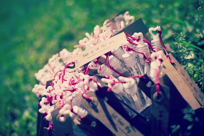 Wedding Favors for Guests - Personalized & Unique Wedding Gift Ideas