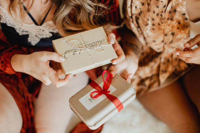 How to Customized Your Gift Boxes for This Holiday Season | Custom Gift Guide