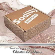 Load image into Gallery viewer, Best Relaxing Spa Gift Set | Beauty &amp; Care Gifts Box Basket for Her - Charmerry
